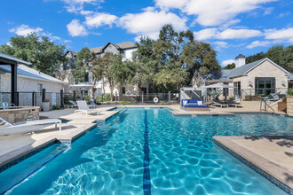 The Preserve at Travis Creek in Austin, TX - Foto de edificio - Building Photo