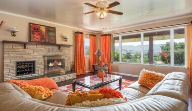 720 Elsinore Dr in Solvang, CA - Building Photo - Building Photo