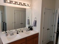 963 Sophers Row photo'