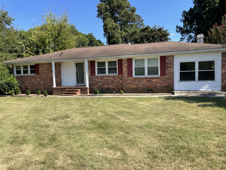 419 Chatham St SE in Aiken, SC - Foto de edificio