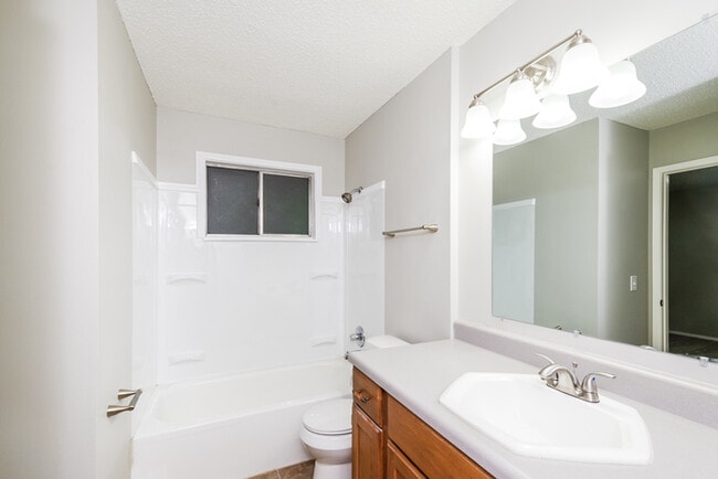 2532 Braintree Dr in High Ridge, MO - Foto de edificio - Building Photo