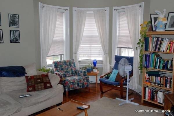 59 Cedar St-Unit -3-L in Somerville, MA - Building Photo - Building Photo