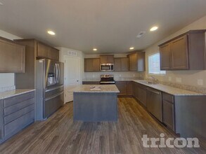 8144 Phyllite Dr, Unit 3008 in Colorado Springs, CO - Building Photo - Building Photo