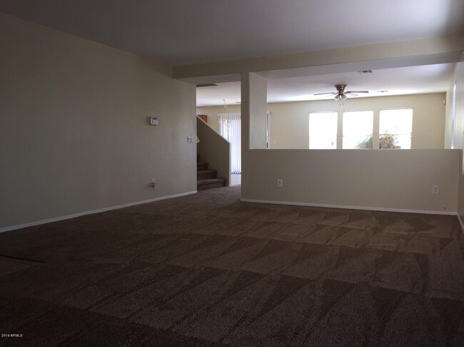 17041 W Marshall Ln in Surprise, AZ - Building Photo - Building Photo