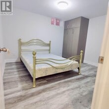 217 Badessa Cir in Vaughan, ON - Building Photo - Building Photo