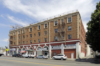 Stratford Hotel in Los Angeles, CA - Building Photo - Building Photo