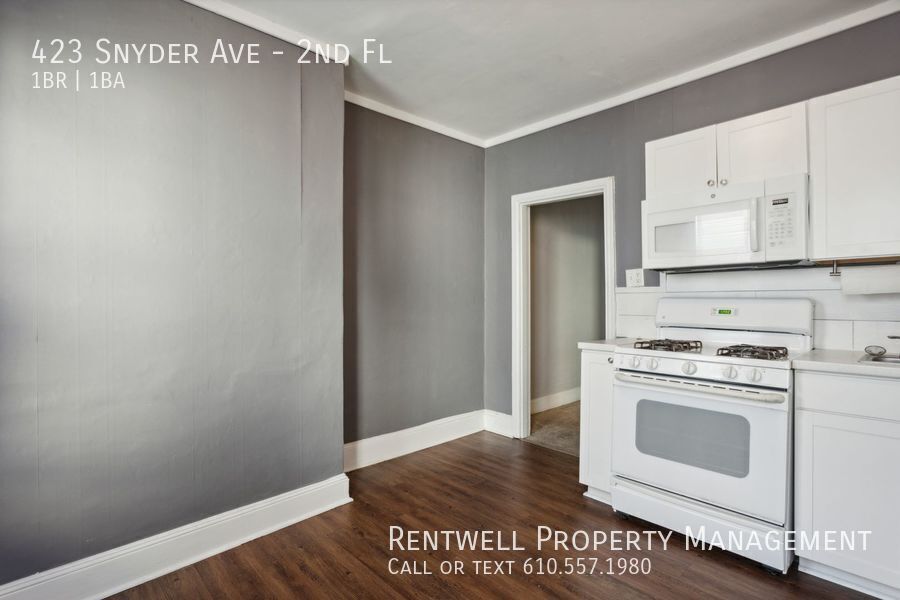 423 Snyder Ave-Unit -2nd Fl in Philadelphia, PA - Building Photo
