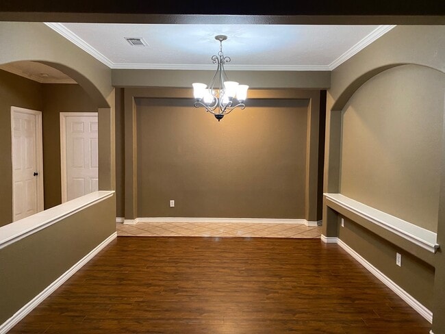property at 5602 Walkabout Way