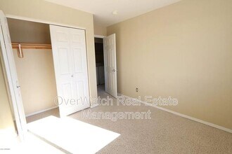 17488 Fire Eagle Way in Anchorage, AK - Building Photo - Building Photo