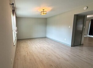 2226 Triway Ln in Houston, TX - Building Photo - Building Photo