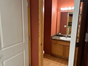 5924 N 167th Plaza in Omaha, NE - Building Photo - Building Photo