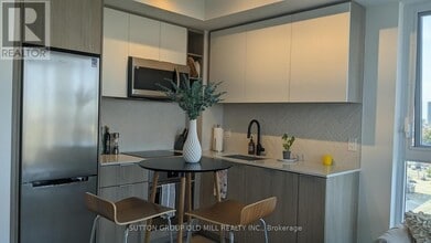 36 Zorra St in Toronto, ON - Building Photo - Building Photo