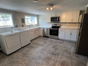 1314 Red Apple Rd in Wenatchee, WA - Building Photo - Building Photo
