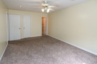 2225 Golf Rd SW in Huntsville, AL - Building Photo - Building Photo