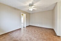 14602 Wind Lock Cir photo'