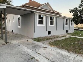 707 Ave B SW in Winter Haven, FL - Building Photo