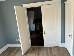 210 W 39th St in Kansas City, MO - Building Photo - Building Photo