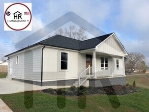 329 1st Ave in Lawrenceburg, TN - Building Photo - Building Photo