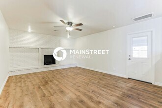 1335 E Ellis Cir in Mesa, AZ - Building Photo - Building Photo