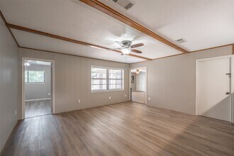 11743 Kirkmeadow Dr in Houston, TX - Building Photo - Building Photo