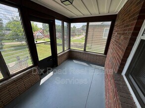 3330 Van Zandt Dr in Cincinnati, OH - Building Photo - Building Photo