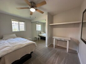 86-75 Farrington Hwy in Waianae, HI - Building Photo