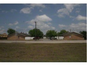 Chimney Rock in Harlingen, TX - Building Photo - Building Photo