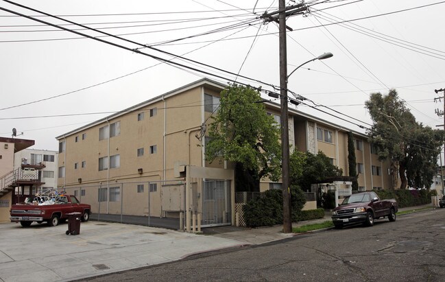 434 East 17th Street in Oakland, CA - Foto de edificio - Building Photo