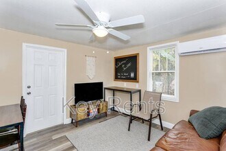 1003 Concordia Blvd in Pensacola, FL - Building Photo - Building Photo