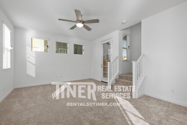 220 Cinema St in Sacramento, CA - Building Photo - Building Photo