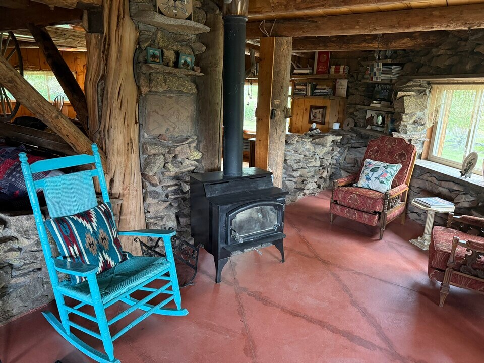 43393 Co Rd M in Mancos, CO - Building Photo