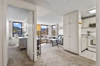 909 Coolidge St in Honolulu, HI - Building Photo - Building Photo