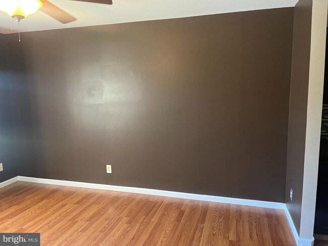 12 Pine Woods Ct in Reading, PA - Building Photo - Building Photo