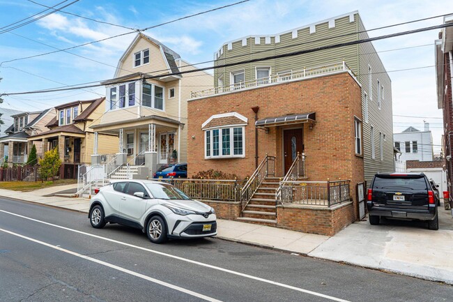 property at 281 Fulton Ave