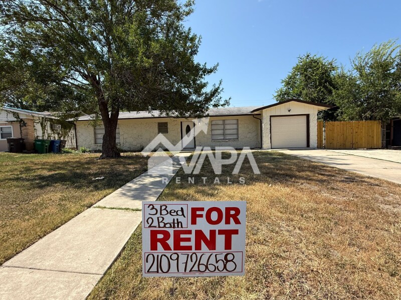 206 Covina Ave in San Antonio, TX - Building Photo