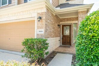 3906 Waterford Ln in Missouri City, TX - Building Photo - Building Photo
