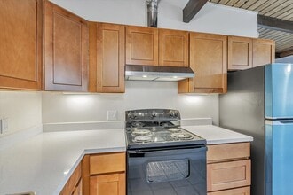 6501 Donal Ave in El Cerrito, CA - Building Photo - Building Photo