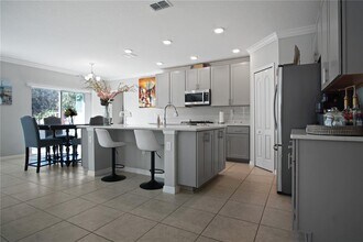 1171 Oak Bluff Dr in Davenport, FL - Building Photo - Building Photo