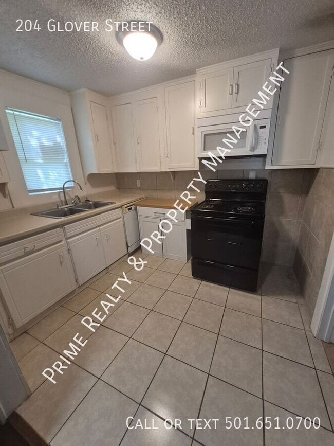 204 Glover St in Hot Springs, AR - Building Photo - Building Photo