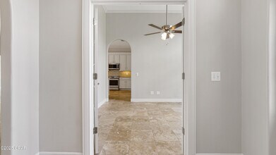 121 Downing St in Panama City Beach, FL - Building Photo - Building Photo