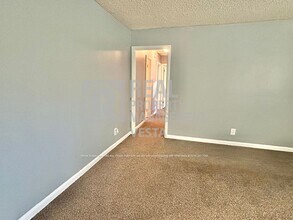 2403 Groveland Cir S in Macon, GA - Building Photo - Building Photo