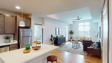 Van Buren East in Sun Prairie, WI - Building Photo - Building Photo