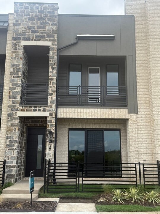 1205 Doris May Dr in Allen, TX - Building Photo