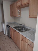 4507 67th St W, Unit A in Bradenton, FL - Building Photo