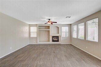 686 Vortex Ave in Henderson, NV - Building Photo - Building Photo
