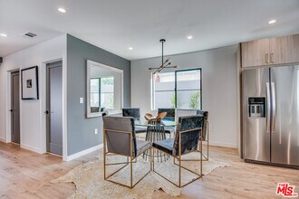 13026 Calvert St in Los Angeles, CA - Building Photo - Building Photo