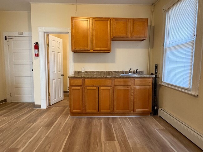 36 Walnut St in Middletown, CT - Building Photo - Building Photo