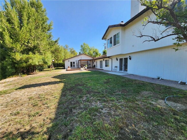 5845 Hilltop Rd in Hidden Hills, CA - Building Photo - Building Photo