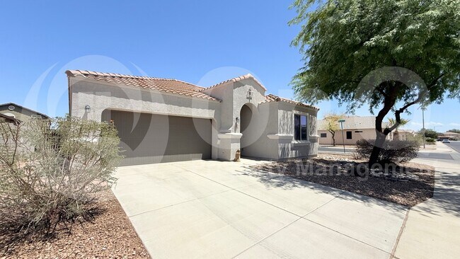 1228 E Palo Verde Dr in Casa Grande, AZ - Building Photo - Building Photo