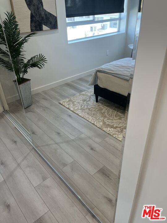 124 S Croft Ave in Los Angeles, CA - Building Photo - Building Photo